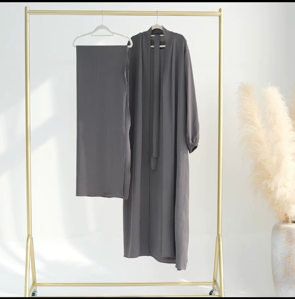 Layali Luxe 3-Piece Jazz Fabric Abaya Set with Matching Hijab